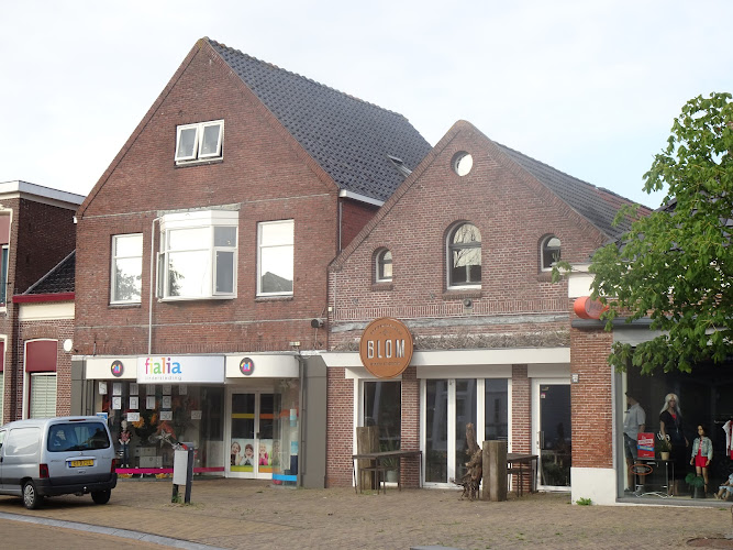 Fleurop bloemist Blom Albada Jelgersma in Stiens | Bloemist | Vergelijk en bespaar