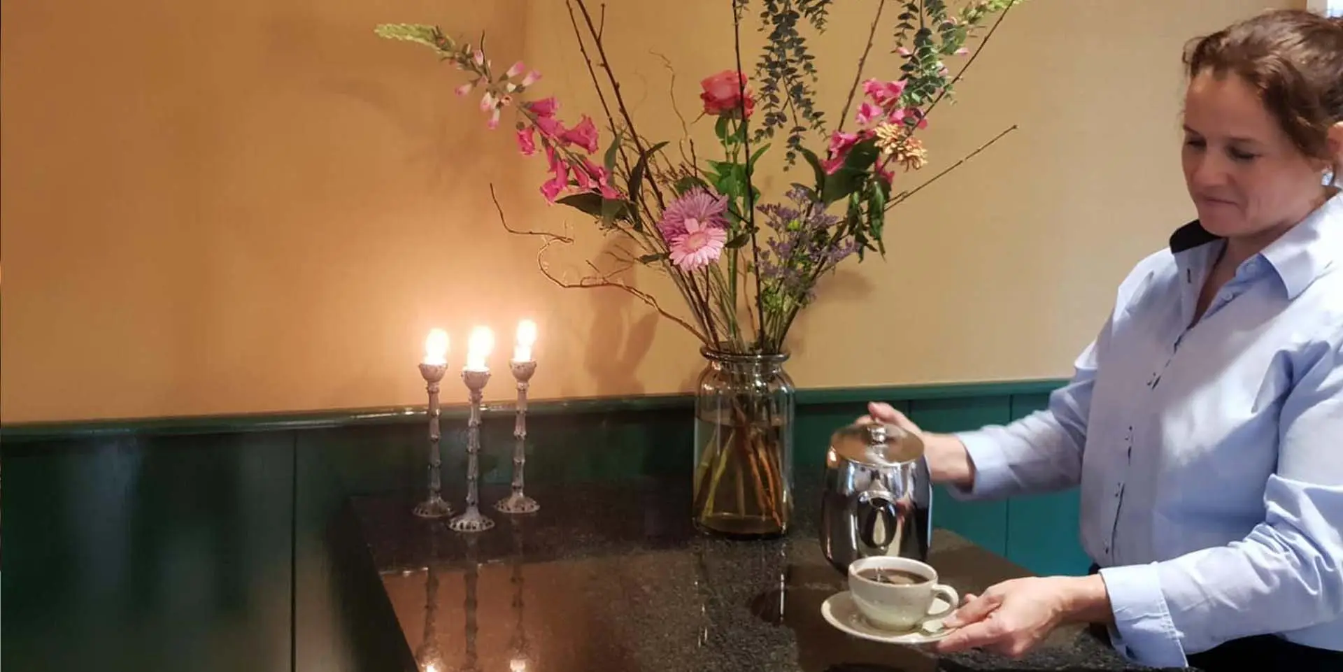 Freda Uitvaartbegeleiding in Nieuwleusen | Uitvaartzorg | Uw gids voor uitvaarten