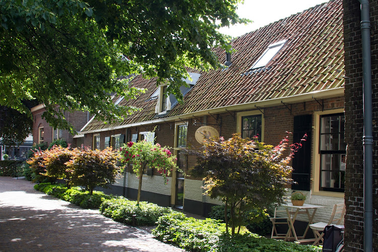 Funeral Van Dijk B.V. in Breukelen | Uitvaartzorg | Transparante dienstverlening