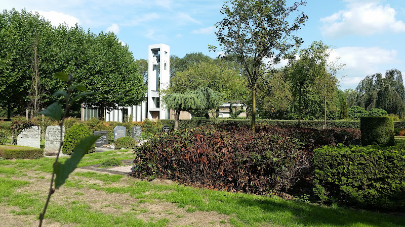 Gemeentelijke Begraafplaats in Boskoop | Begraafplaats | Uw keuzehulp