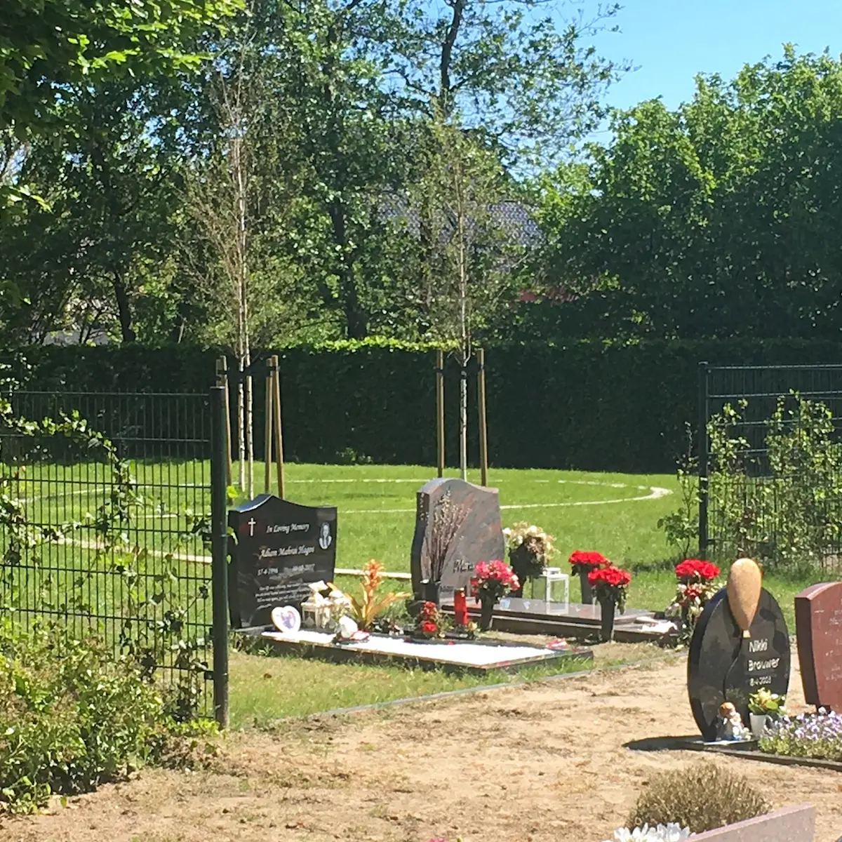 Gemeentelijke begraafplaats Irnsum in Jirnsum | Uitvaartbegeleider | Uw zorggids in de regio