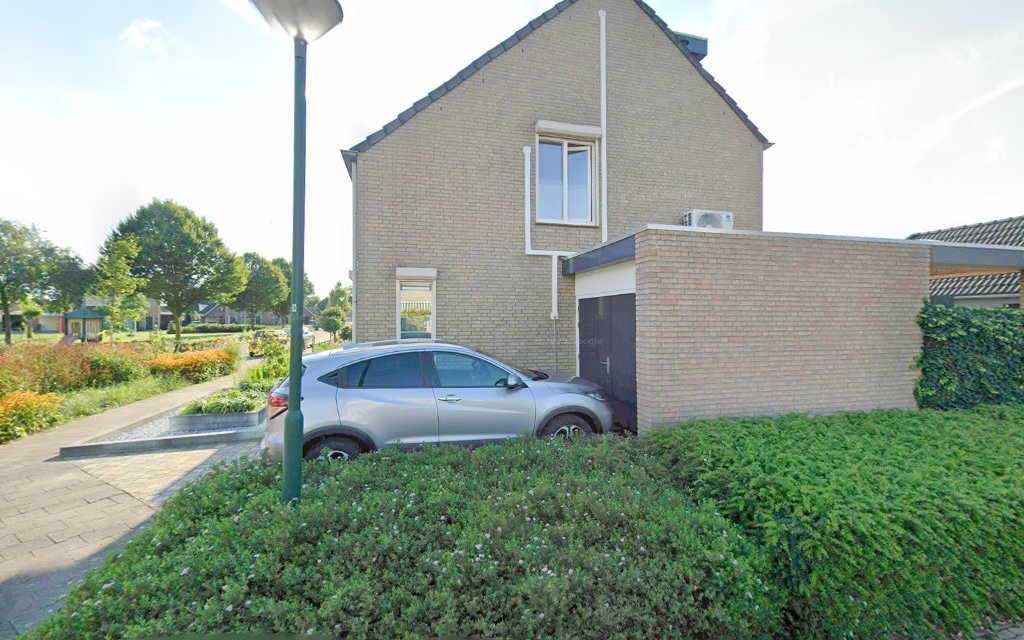 Goemans Uitvaartzorg in Overloon | Afscheidsbegeleider | Keuzehulp uitvaartzorg