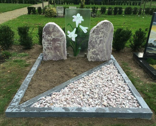 Grafstenen- Ewijk grafstenen in Deventer | Uitvaartverzorger | Onafhankelijk vergelijker