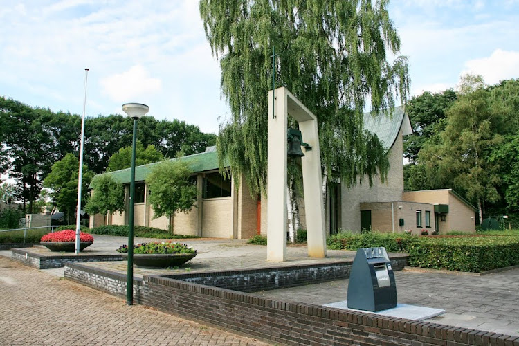 H. Margaretha Maria Alacoque kerk in De Rips | Uitvaartzorg | Vind de beste uitvaartondernemer