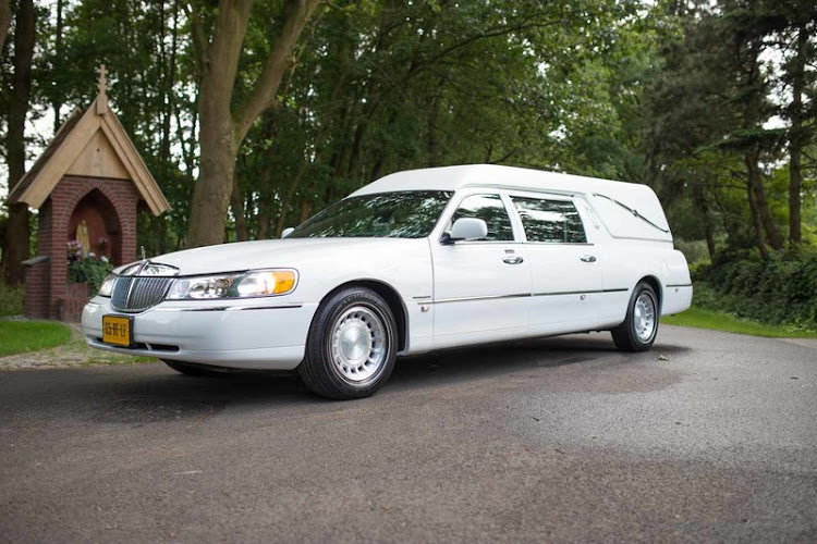 Harma Bodde Uitvaartverzorging in Hengelo | Uitvaartverzorger | Vind de beste uitvaartondernemer