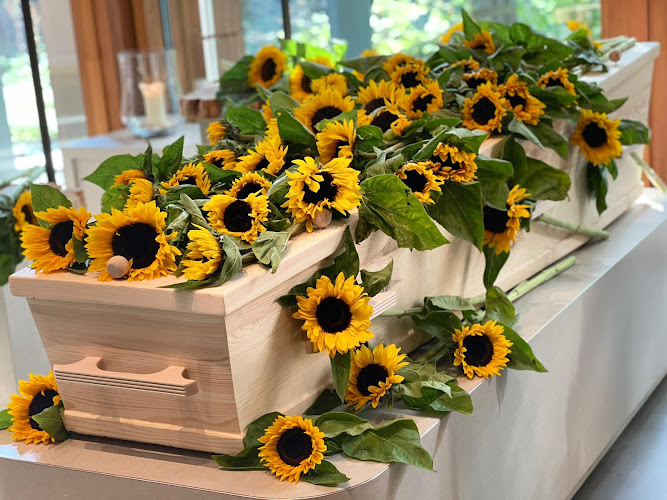 Hartensveld Uitvaartvaartzorg in Oud-Beijerland | Uitvaartzorg | Vergelijk tarieven