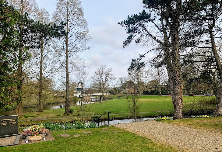 Heemvaert uitvaartadvies & organisatie in Heemstede | Uitvaartbegeleider | Vergelijk en bespaar