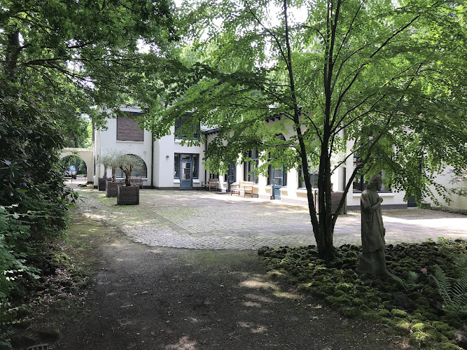 Heilig Landstichting cemetery | Uitvaartbegeleider | Bespaar door transparantie