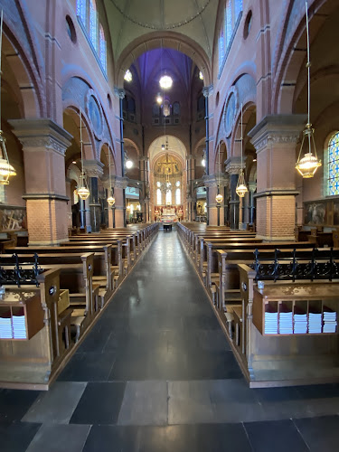 Heilige Naam Jezuskerk in Lierop | Uitvaartcentrum | Transparante tarieven