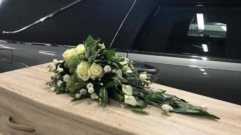 Heino Uitvaartzorg - Rik van der Vegt | Uitvaartbegeleider | Uw zorggids in de regio