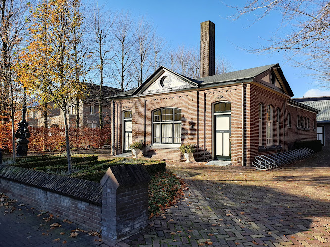 Het Uitvaarthuys in Borne | Uitvaartzorg | Vind de beste uitvaartondernemer