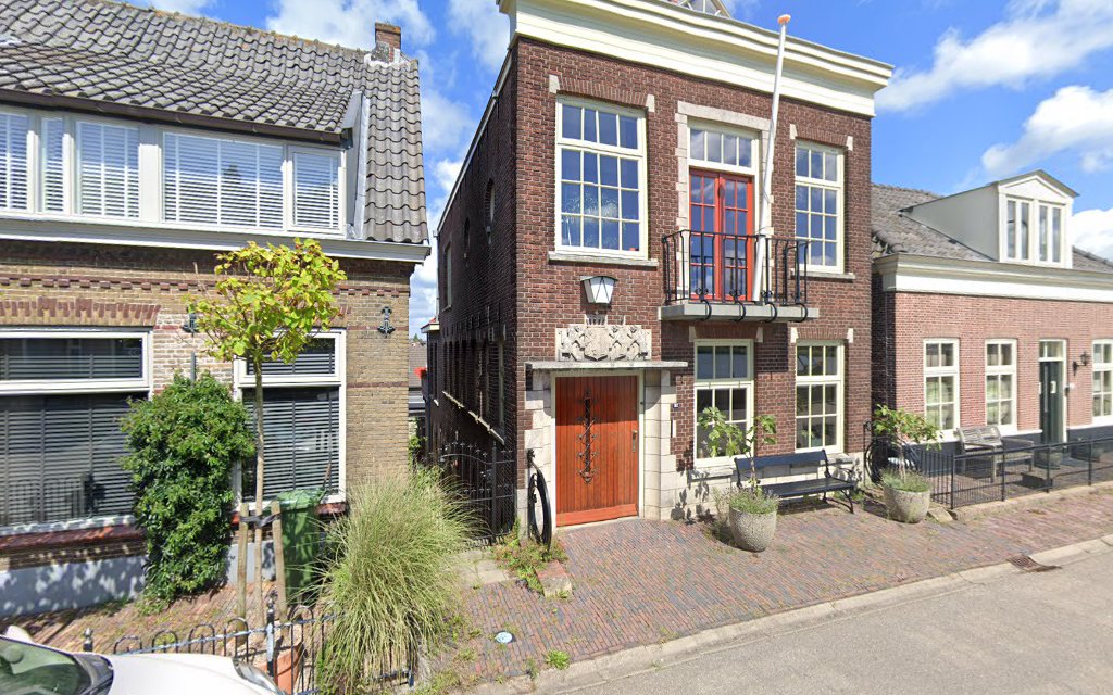 Historicus Wim Cappers in Ammerstol | Uitvaartverzorger | Vergelijk tarieven