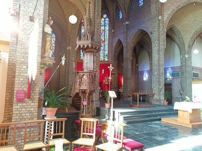Holy Assumption Church of Aardenburg | Uitvaartzorg | Vergelijk tarieven