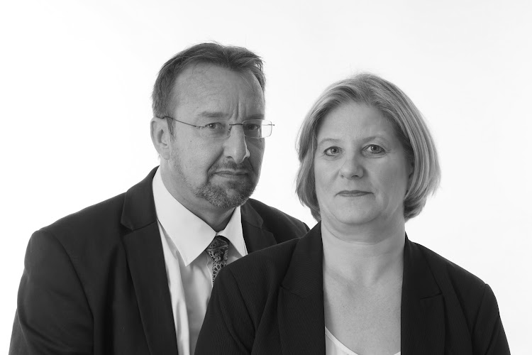 Immortality uitvaartzorg in Spijkenisse | Afscheidsbegeleider | Uw gids voor uitvaarten