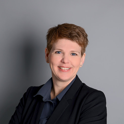 Judith Schilders l Els Uitvaartzorg in Oost West en Middelbeers | Uitvaartverzorger | Vergelijk zorg & tarieven