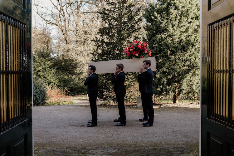 Jurgen Theunissen Uitvaartzorg in Arnhem | Uitvaartbegeleider | Keuzehulp uitvaartzorg
