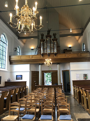 Kerk Zuiderwoude | Uitvaartbegeleider | Vergelijk de beste bedrijven