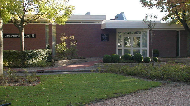 Kievit Uitvaartverzorging in Oostvoorne | Uitvaartverzorging | Wij helpen u kiezen