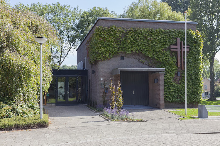 Klink Funeral in Barendrecht | Uitvaartbegeleider | Vind passende begeleiding