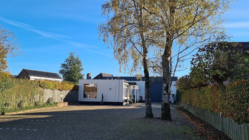 Koenen-Oel Uitvaartverzorging in Den Dungen | Afscheidsbegeleider | Onafhankelijk vergelijker