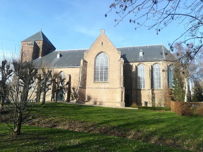 Lambertus Church Raamsdonk | Uitvaartonderneming | Vergelijk en bespaar
