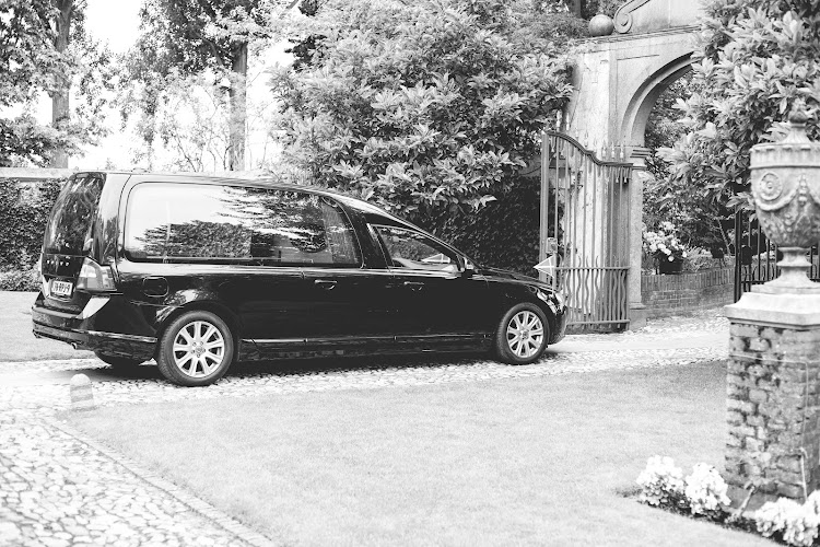 Marc Vossen uitvaartzorg in Grathem | Uitvaartverzorger | Vergelijk aanbieders in de regio