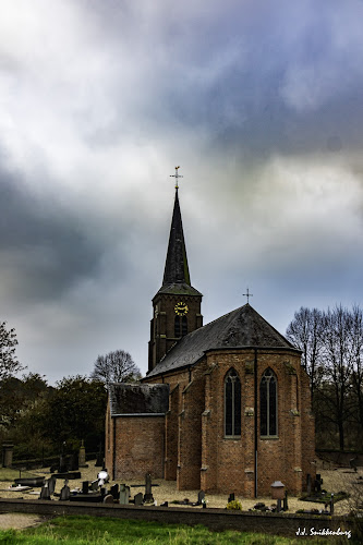 Maria ten Hemelopneming parochie in Kekerdom | Uitvaartverzorger | Vergelijk eerlijk
