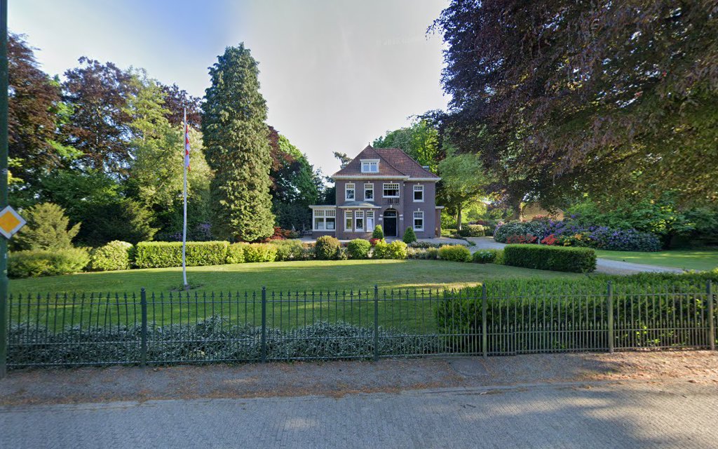 Mariëlle Uitvaartzorg / Herleef nu in Haps | Uitvaartbegeleider | Uw gids voor uitvaarten