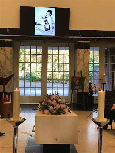 Merel Westermann in Amsterdam | Uitvaartonderneming | Vind de juiste uitvaartondernemer