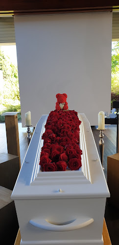 Meyer uitvaartzorg in Wateringen | Afscheidsbegeleider | Eerlijke vergelijking