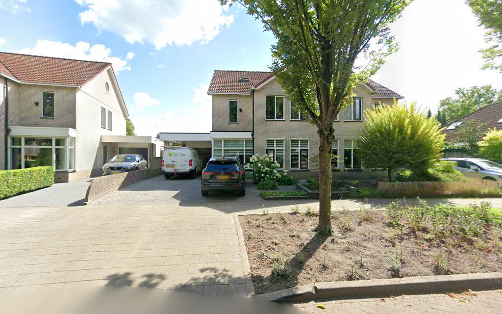 Miranda Uitvaartzorg in Losser | Afscheidsbegeleider | Vergelijk diensten en tarieven