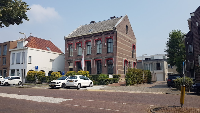 Monuta Alphen aan den Rijn Uitvaartcentrum | Uitvaartbegeleider | Vergelijk de beste bedrijven