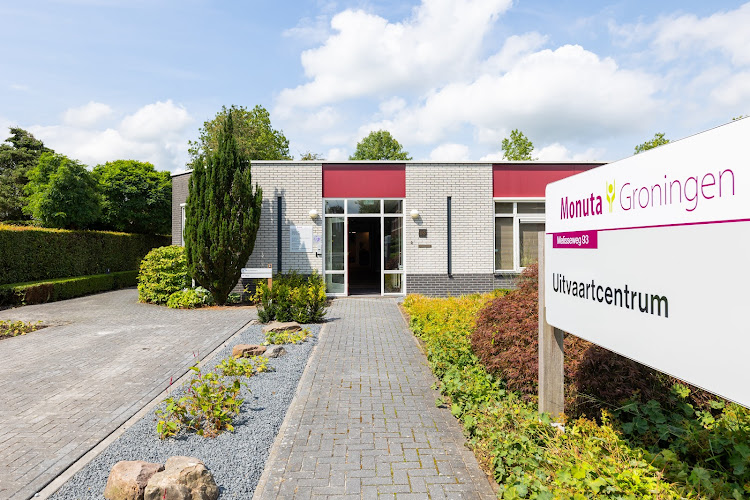 Monuta Groningen Uitvaartcentrum | Uitvaartbegeleider | Wij helpen u kiezen