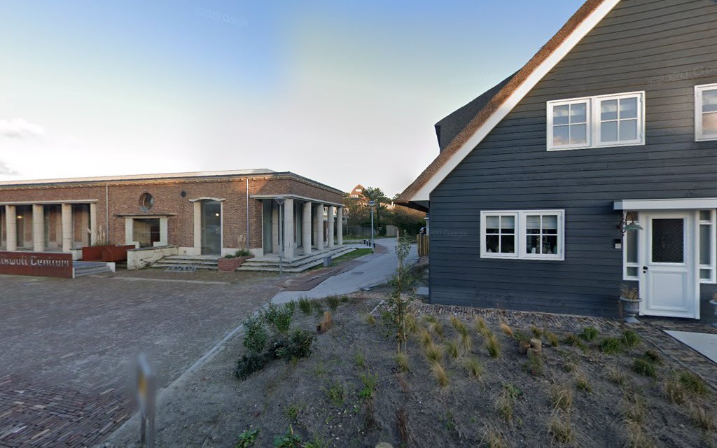 Monuta Marian Joustra in Huisduinen | Uitvaartbegeleider | Transparante tarieven