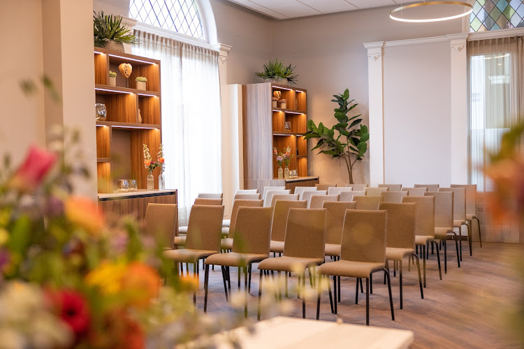 Monuta Nijmegen Uitvaartcentrum | Afscheidsbegeleider | Vergelijk eerlijk