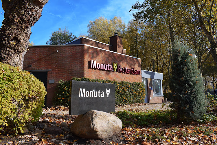 Monuta Ommoord Rotterdam Uitvaartcentrum | Uitvaartbegeleider | Vergelijk aanbieders in de regio