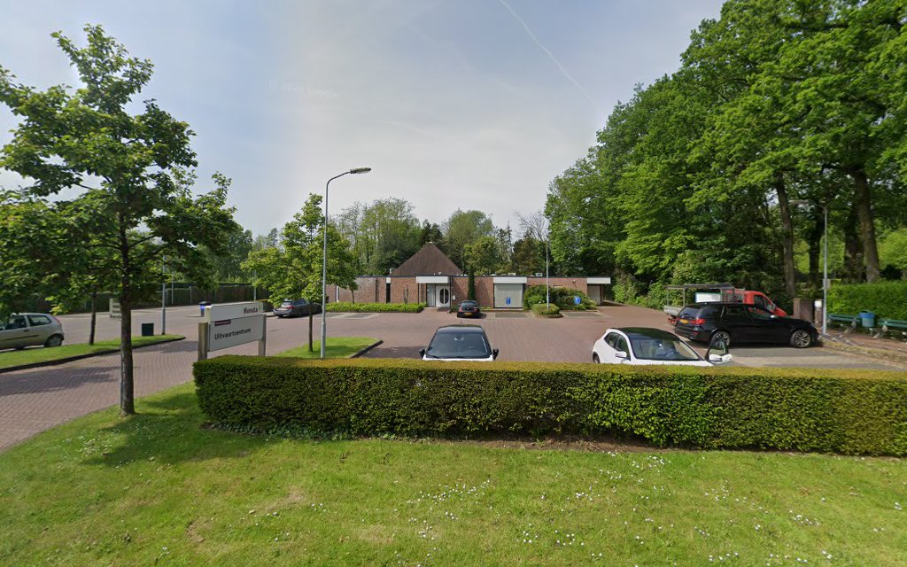 Monuta Voorthuizen Uitvaartcentrum | Uitvaartbegeleider | Keuzehulp uitvaartzorg