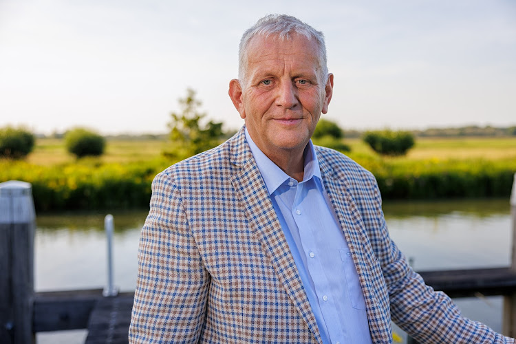 Omega Uitvaartzorg Drechtsteden in Dordrecht | Uitvaartbegeleider | Vergelijk aanbieders in de regio