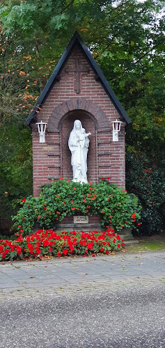 Onze Lieve Vrouw van Heukelom | Uitvaartonderneming | Vergelijk en bespaar