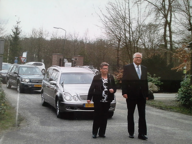 Peter Henssen Uitvaartzorg in Amersfoort | Uitvaartonderneming | Vergelijk de beste bedrijven