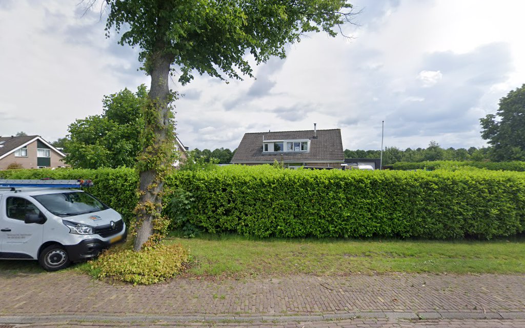 Praktijk Lavin - verliesbegeleiding in Nieuwebrug | Uitvaartonderneming | Vergelijk tarieven