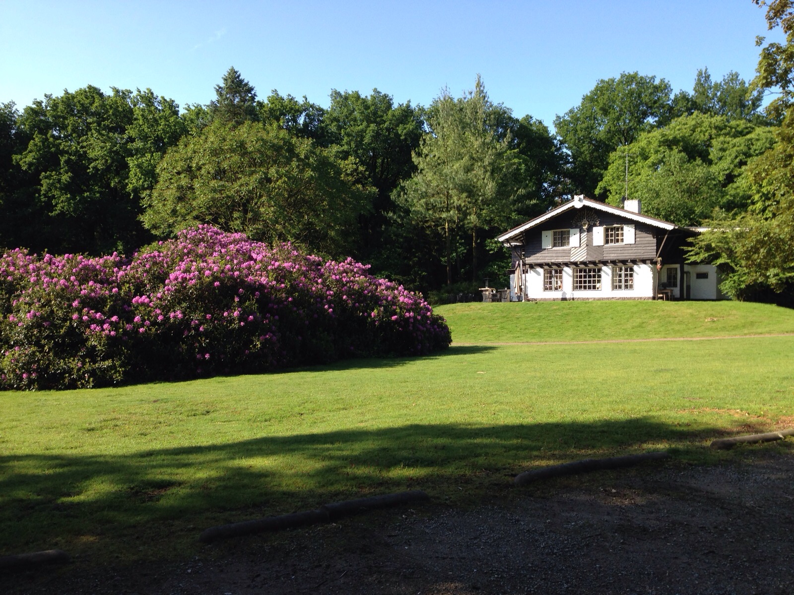 Residence Rhenen in Elst | Uitvaartbegeleider | Vergelijk zorg & tarieven