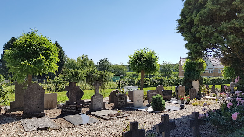 Rk Kerkhof Sint Martinus in Zaltbommel | Uitvaartbegeleider | Transparante dienstverlening