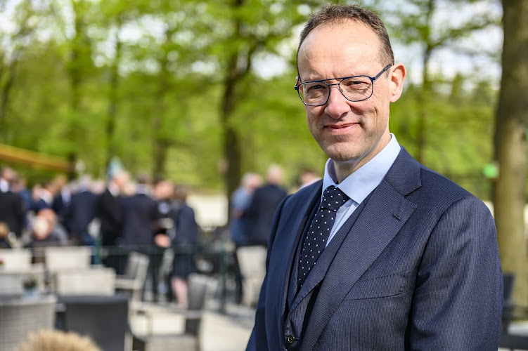 Rob de Joode - Fotografie / Uitvaartfotografie in Epe | Bloemist | Onafhankelijk vergelijker