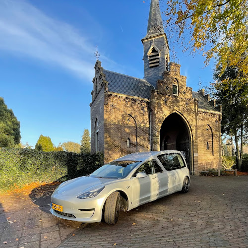 Rob Oostenrijk Uitvaartverzorging in Deventer | Uitvaartbegeleider | Eerlijke vergelijking