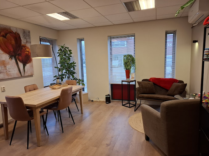 Rondom Rouw en Verlies in Duiven | Uitvaartonderneming | Vergelijk aanbieders in de regio