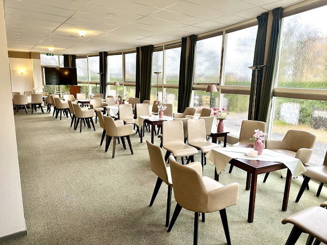 Rouwcentrum Berkel in Berkel en Rodenrijs | Uitvaartbegeleider | Vergelijk eerlijk