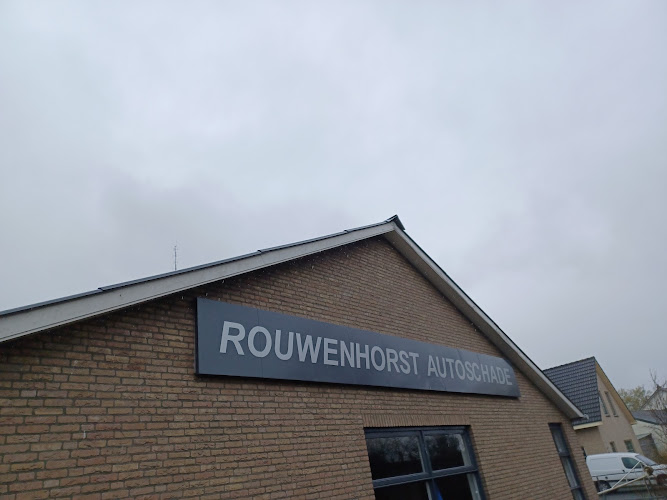 Rouwenhorst Autoschade in Ruurlo | Afscheidsbegeleider | Keuzehulp uitvaartzorg