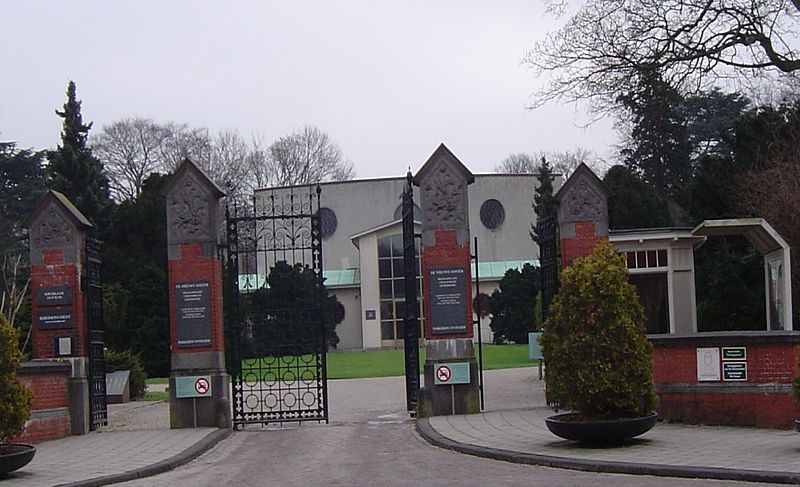 Rouwwerkspecialist in Uithoorn | Uitvaartzorg | Bespaar door transparantie