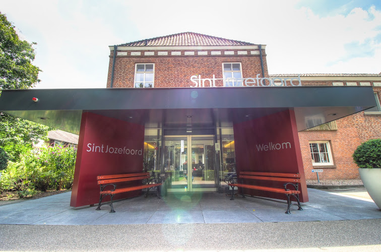 Saint Joseph's convent in Nuland | Uitvaartzorg | Wij helpen u kiezen